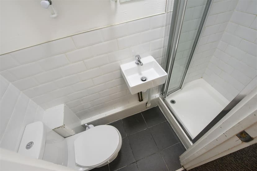 24, George Road - Image 4