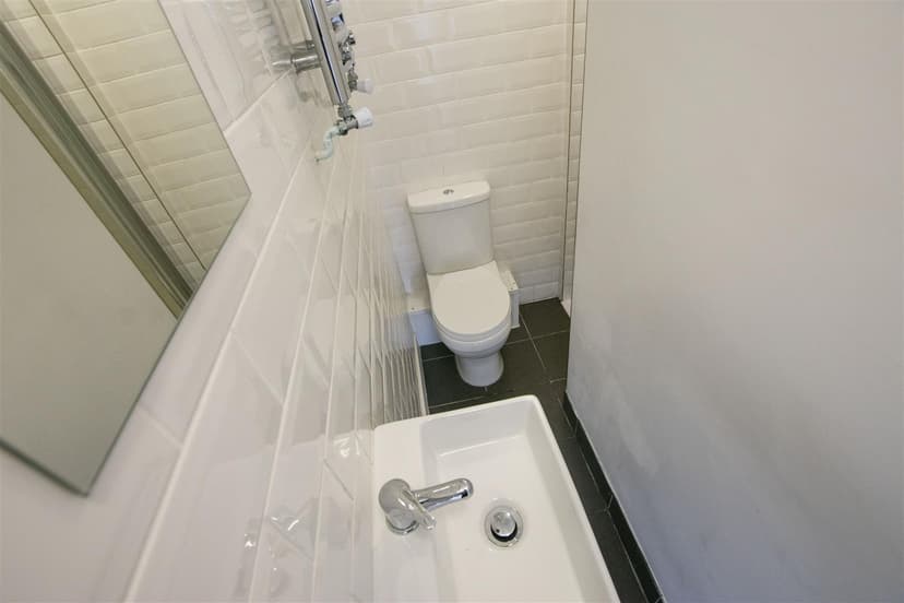 24, George Road - Image 2