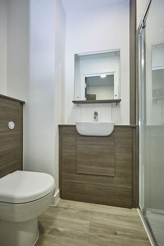 QED, Studio 3, Frederick Road - Image 4