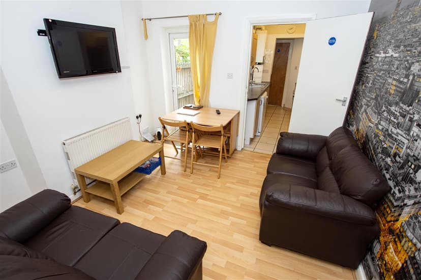 Gleave Road - Image 6