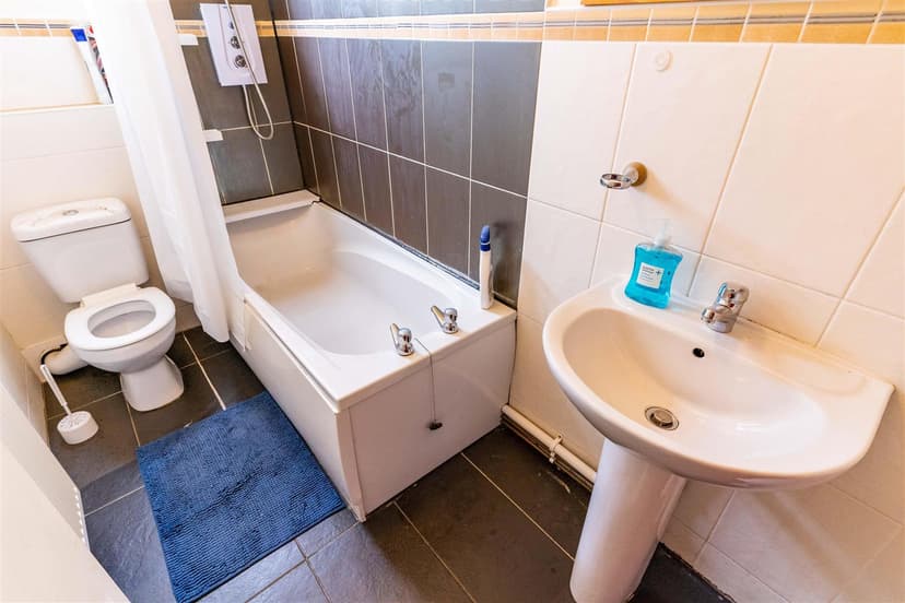 St. Edwards Road - Image 6