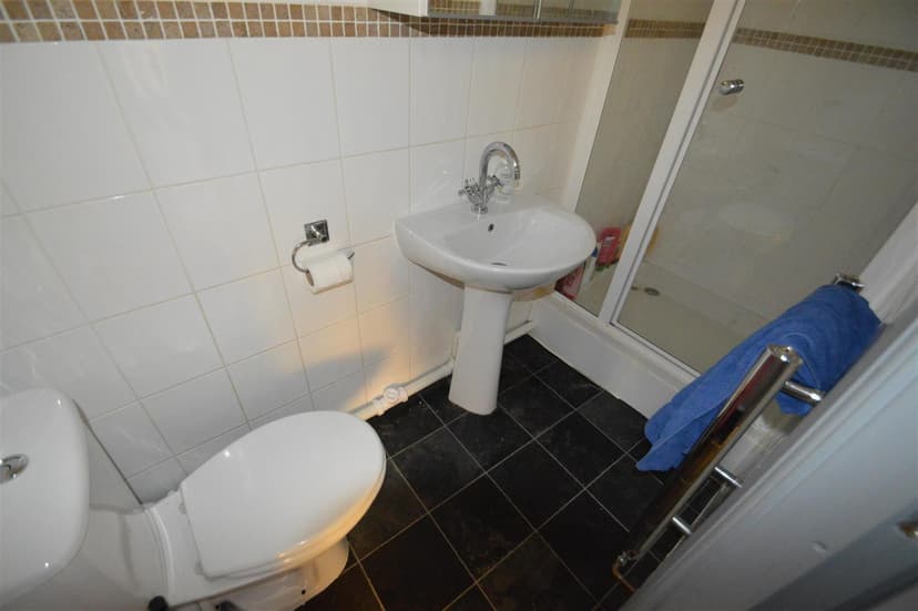 35, Teignmouth Road - Image 7