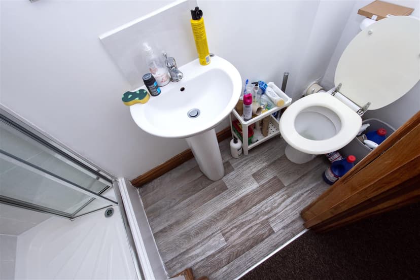 Heeley Road - Image 13