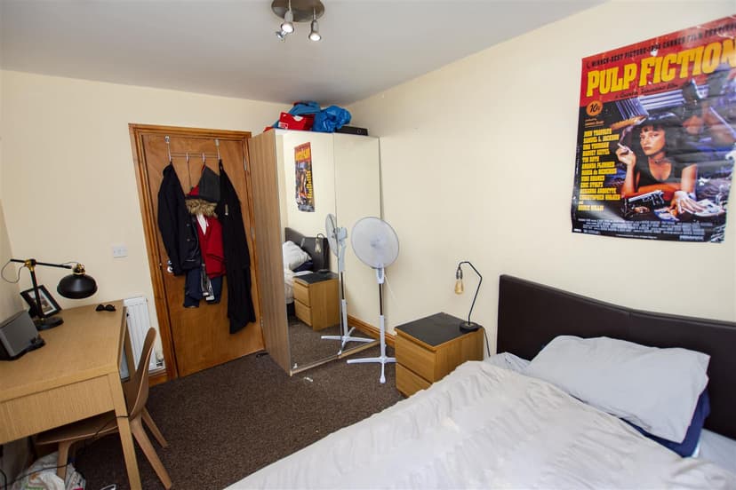 Heeley Road - Image 10