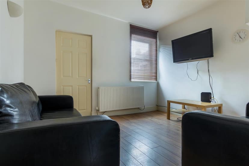 49, Dawlish Road - Image 14