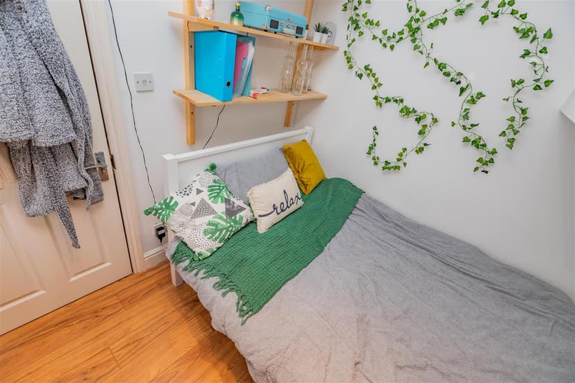 49, Dawlish Road - Image 7