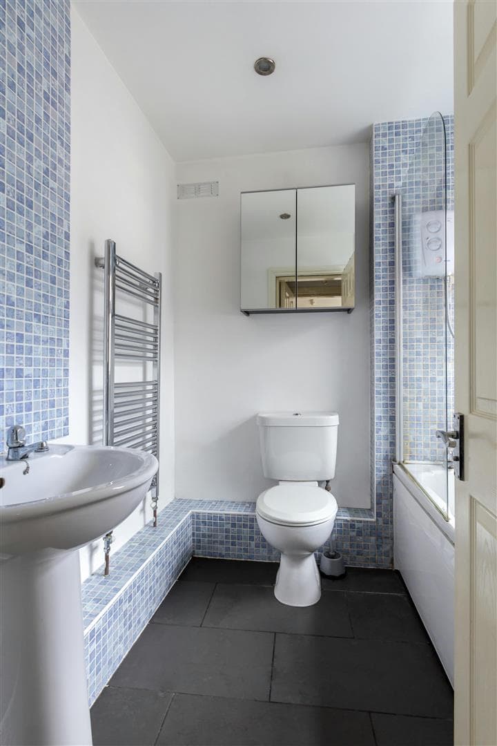 49, Dawlish Road - Image 1