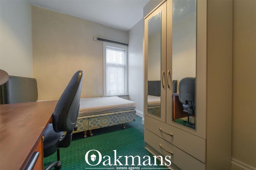 Warwards Lane - Image 19