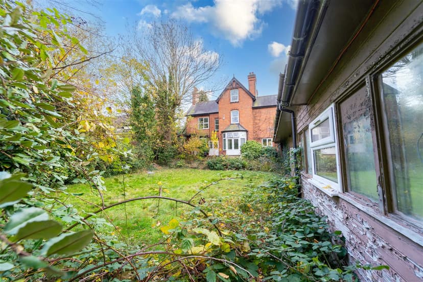 Studio 4, Oakfield Road - Image 5