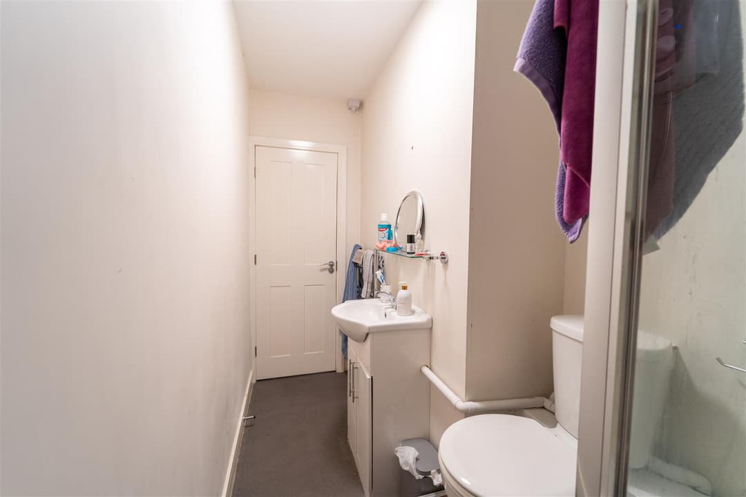 Studio 4, Oakfield Road