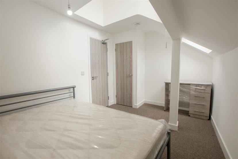 Bournville Lane - Image 13