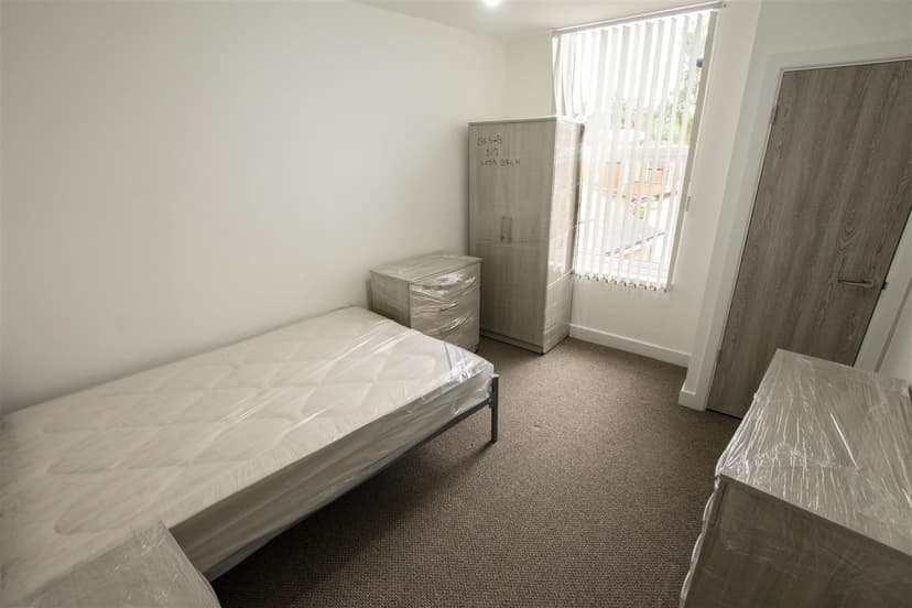 Bournville Lane - Image 11