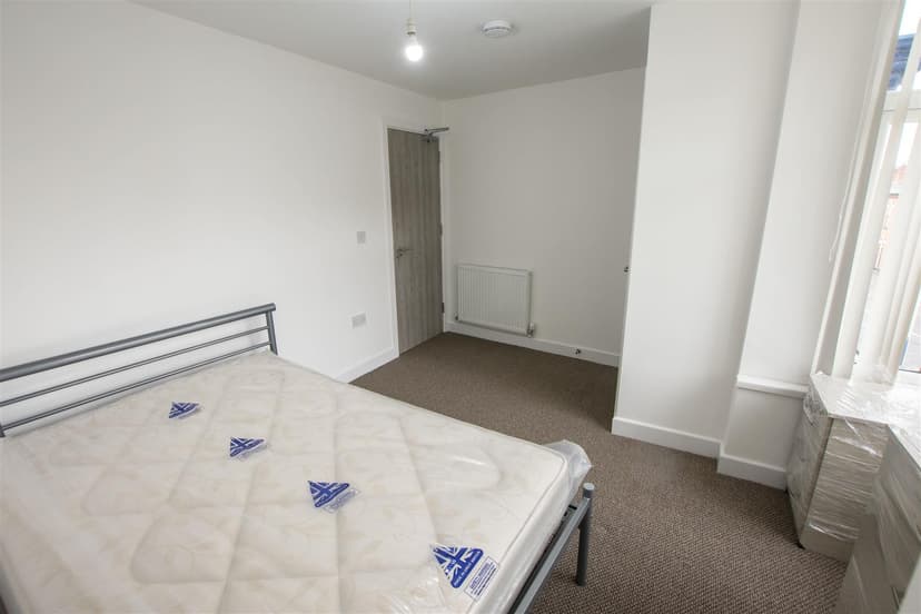 Bournville Lane - Image 10