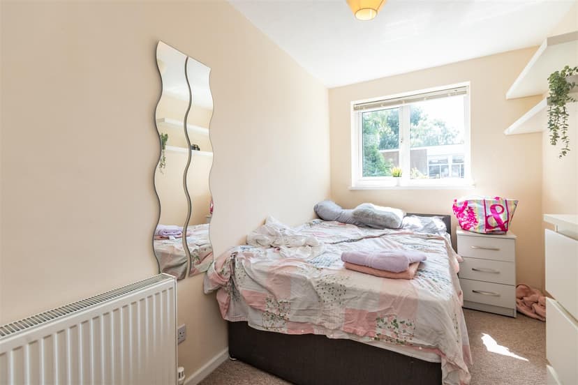 31, Wellman Croft - Image 13