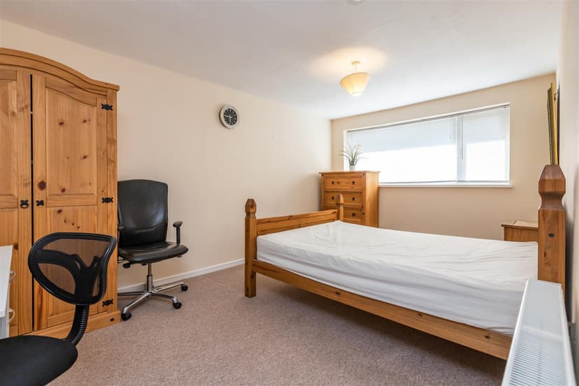 31, Wellman Croft - Image 11