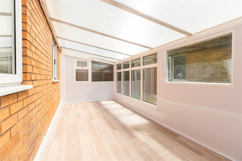 31, Wellman Croft - Image 4