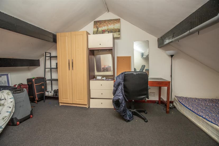 546, Bristol Road - Image 5