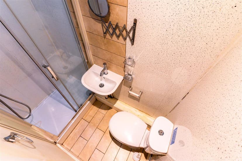 Flat 798, Pershore Road - Image 2