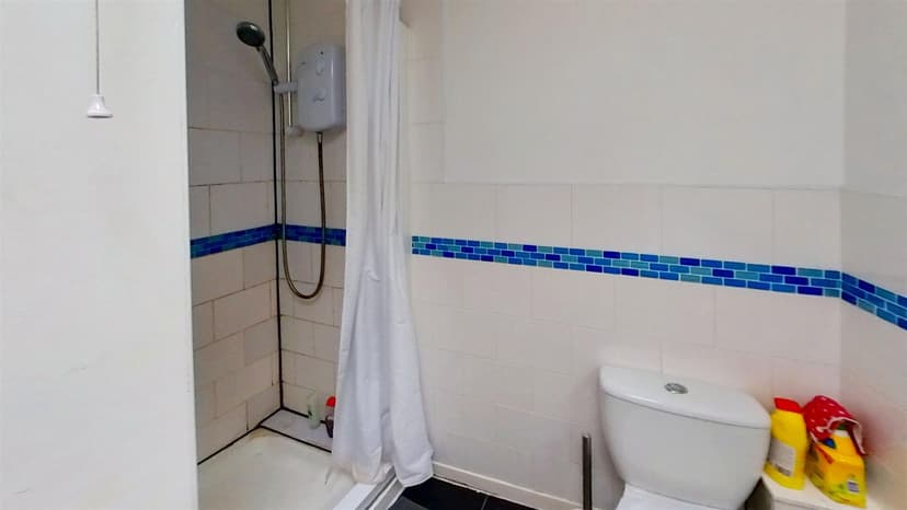 Croydon Road - Image 10