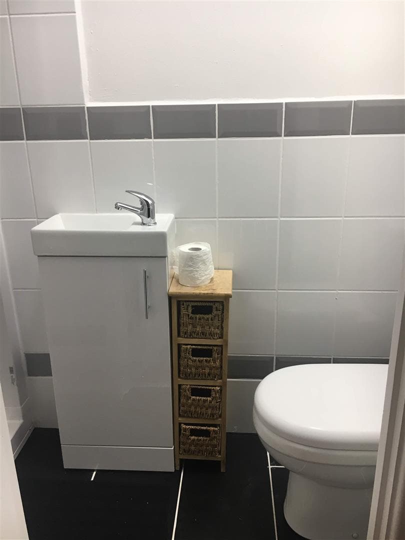 Alton Road - Image 4