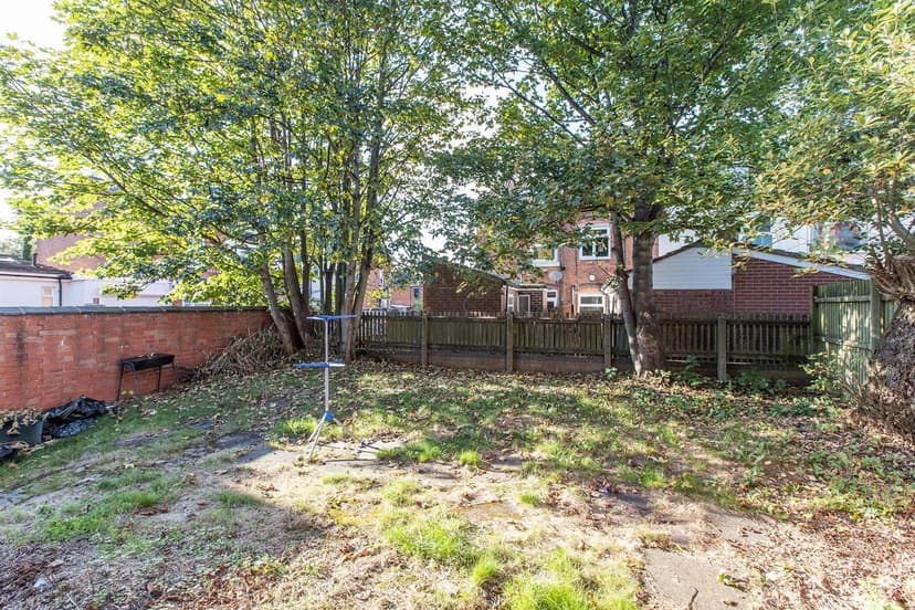 Hubert Road - Image 10