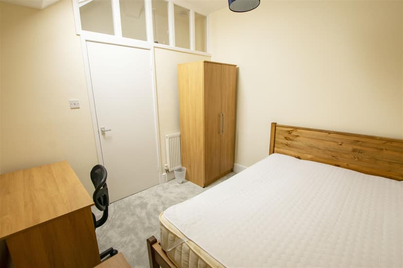 11, Tudor Terrace, Ravenhurst Road - Image 5