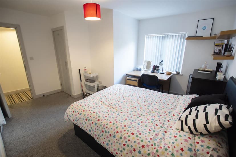 113, Dawlish Road - Image 11