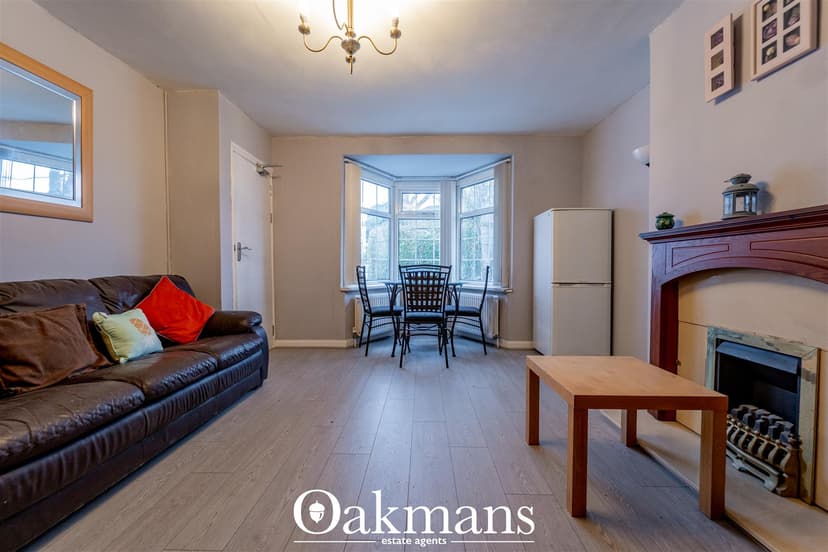 1, Poole Crescent - Image 23