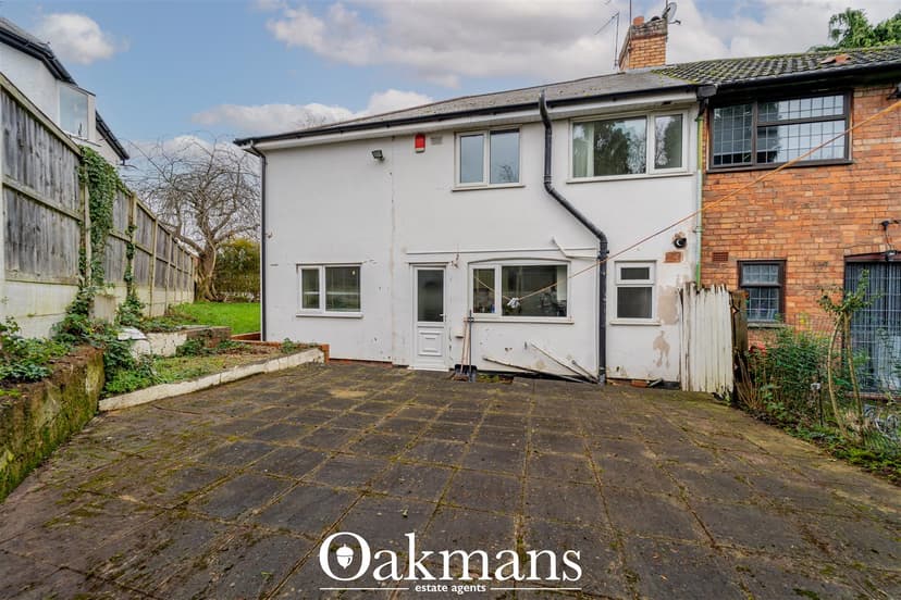 1, Poole Crescent - Image 1