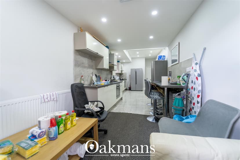 11, St. Edwards Road - Image 11