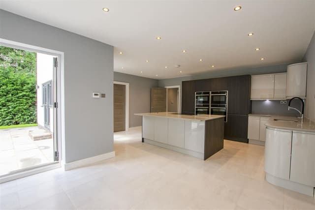 111, Rednal Road - Image 12