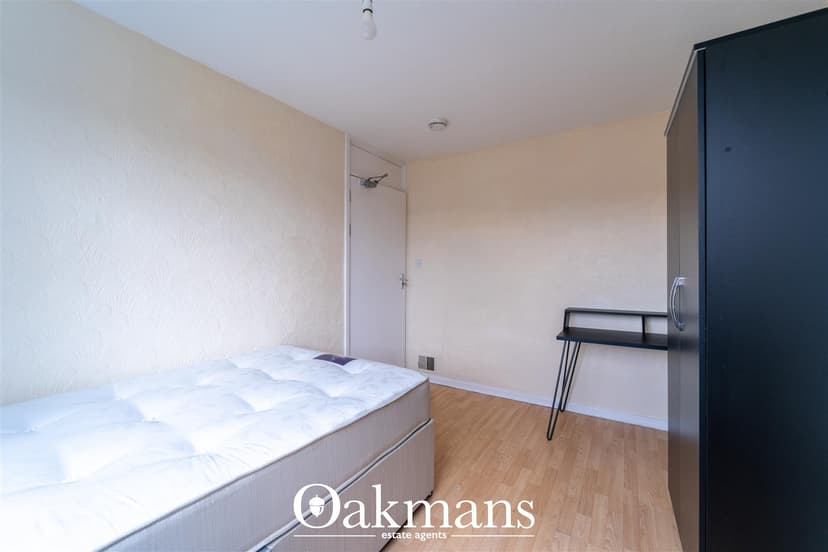 Water Mill Close - Image 11