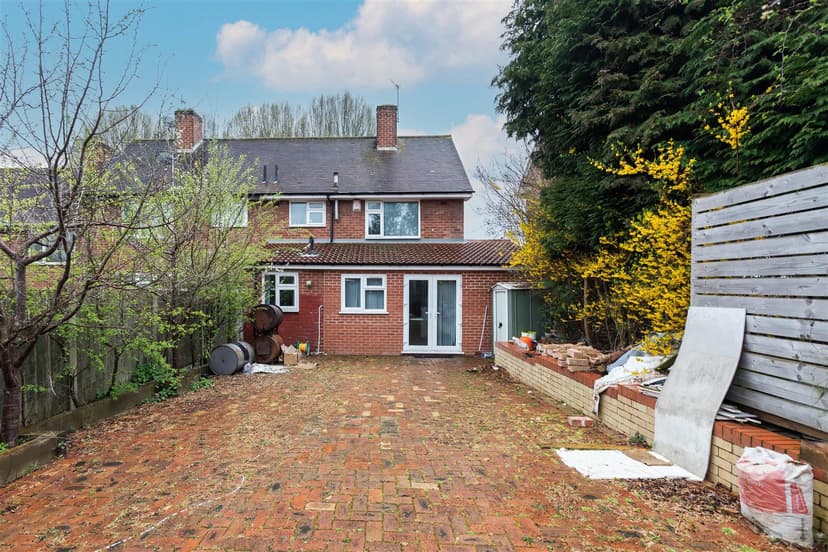 Cadleigh Gardens - Image 12