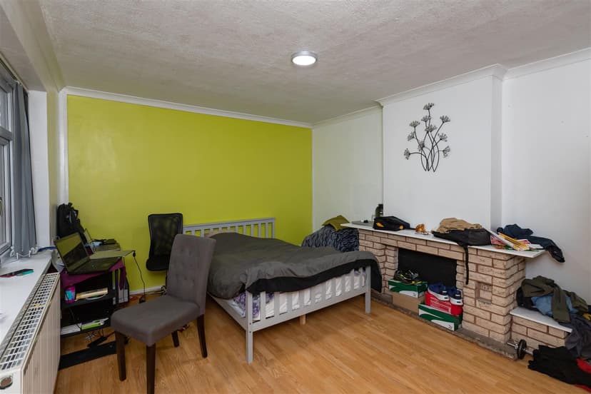 Cadleigh Gardens - Image 7