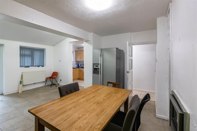 Cadleigh Gardens - Image 5