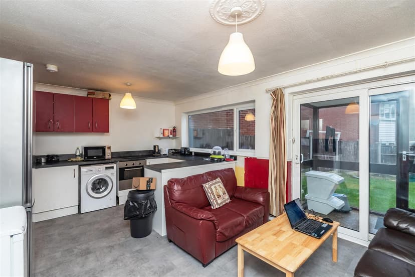 Raddlebarn Road - Image 3