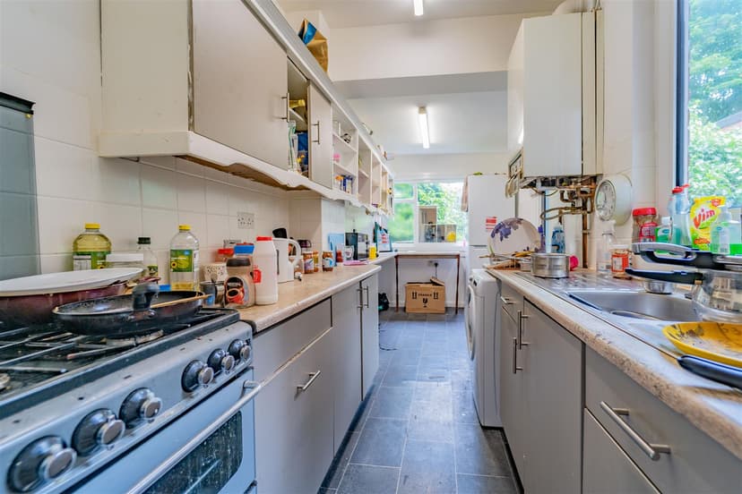 Tiverton Road - Image 14