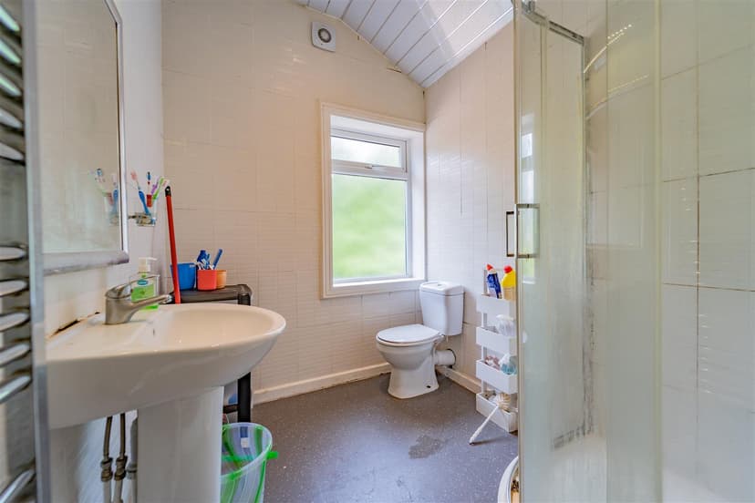 Tiverton Road - Image 11