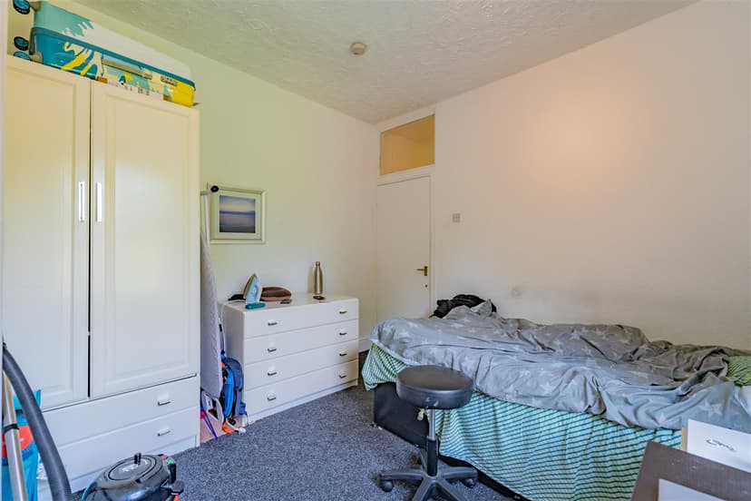 Tiverton Road - Image 10