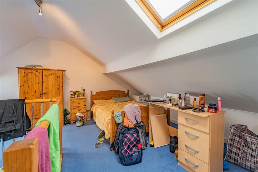 Tiverton Road - Image 6