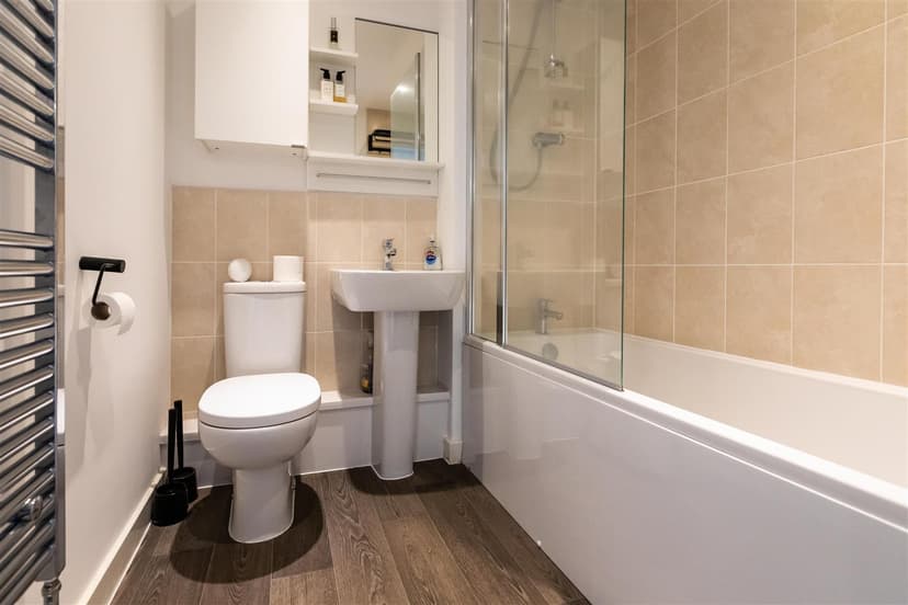 Apartment 9, Bowthorpe Court, Escelie Way - Image 1