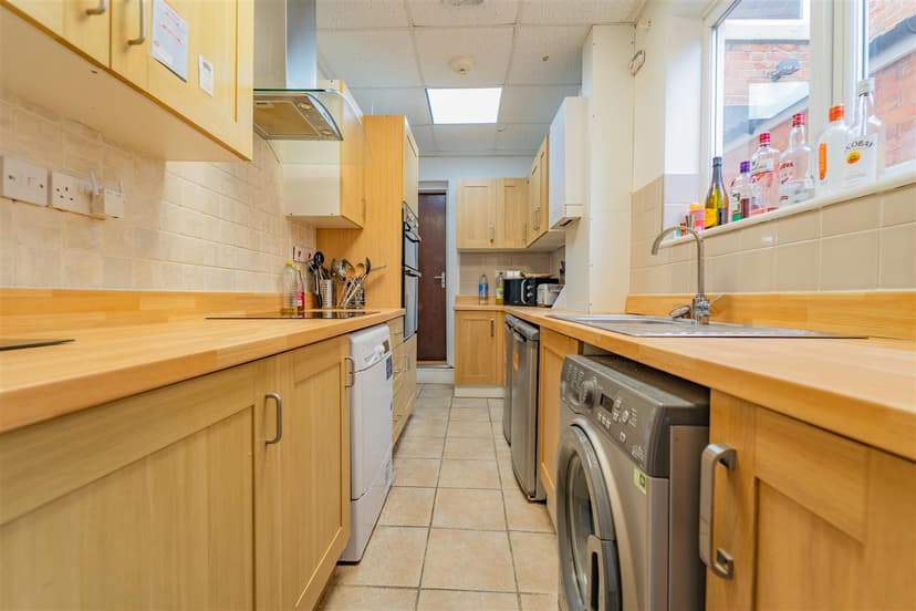 35, Exeter Road - Image 15