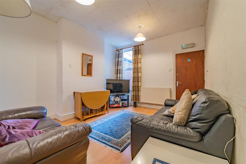 35, Exeter Road - Image 14