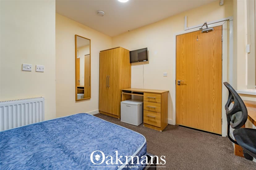 4, Tiverton Road - Image 7