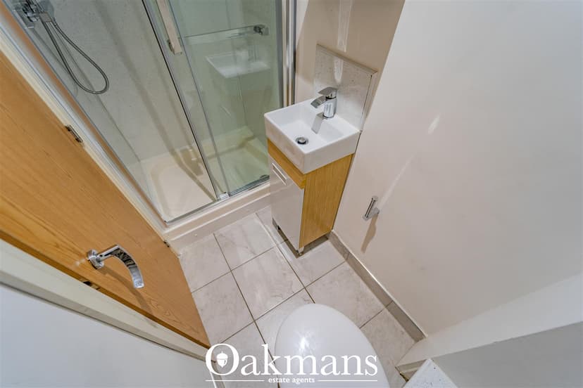 4, Tiverton Road - Image 6