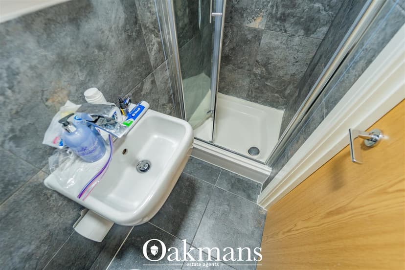 62, Heeley Road - Image 4