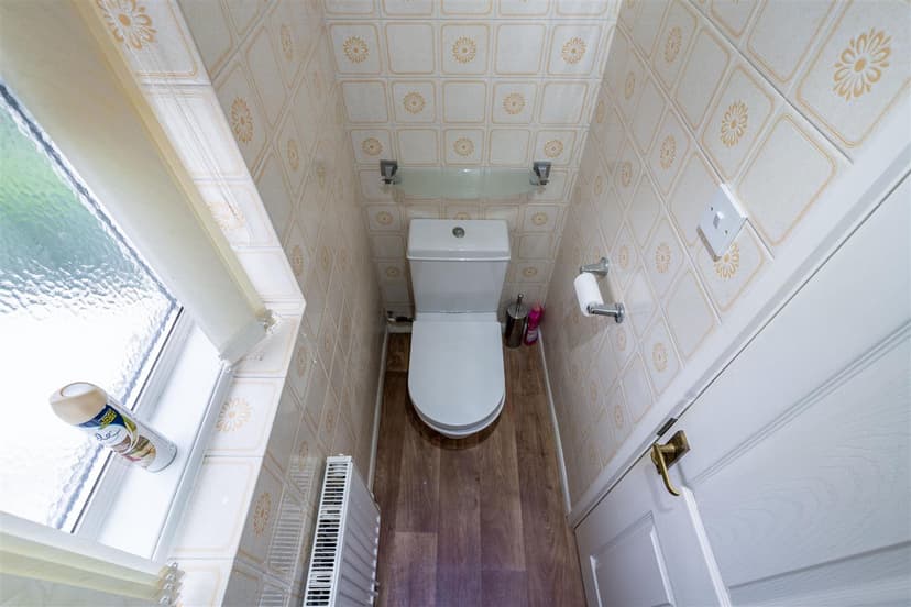 Fladbury Crescent - Image 21