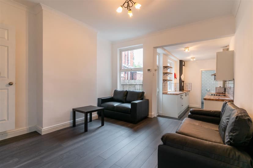 Milner Road - Image 17