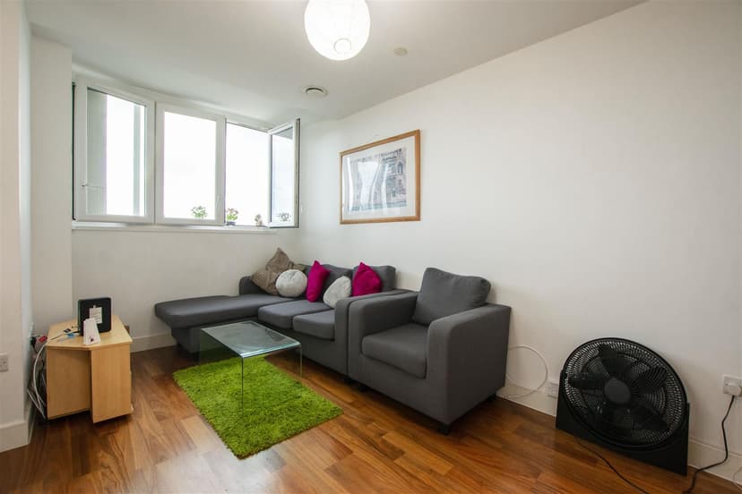 1714 Metropolitan House, Hagley Road - Image 6