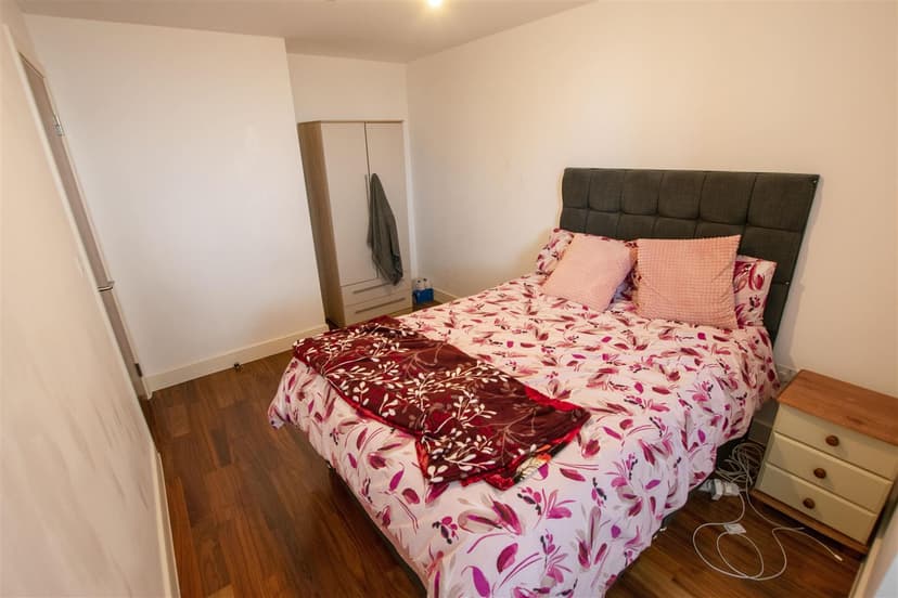 1714 Metropolitan House, Hagley Road - Image 5